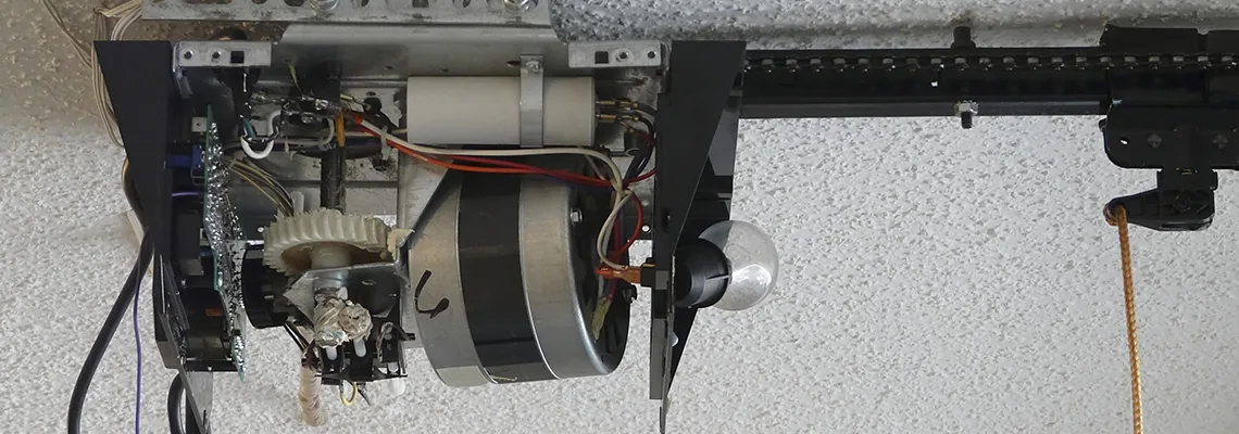 Sliding Garage Door Humming Noise Repair in Georgetown, Ontario