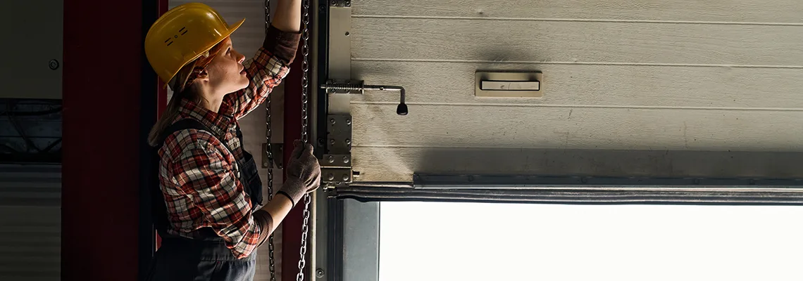 Overhead Garage Door Technician in Georgetown, ON
